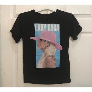 Lady Gaga T-shirt size small